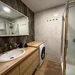 Janna I - Your Cozy Family Apartment