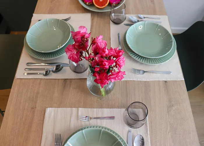 Janna I - Your Cozy Family *